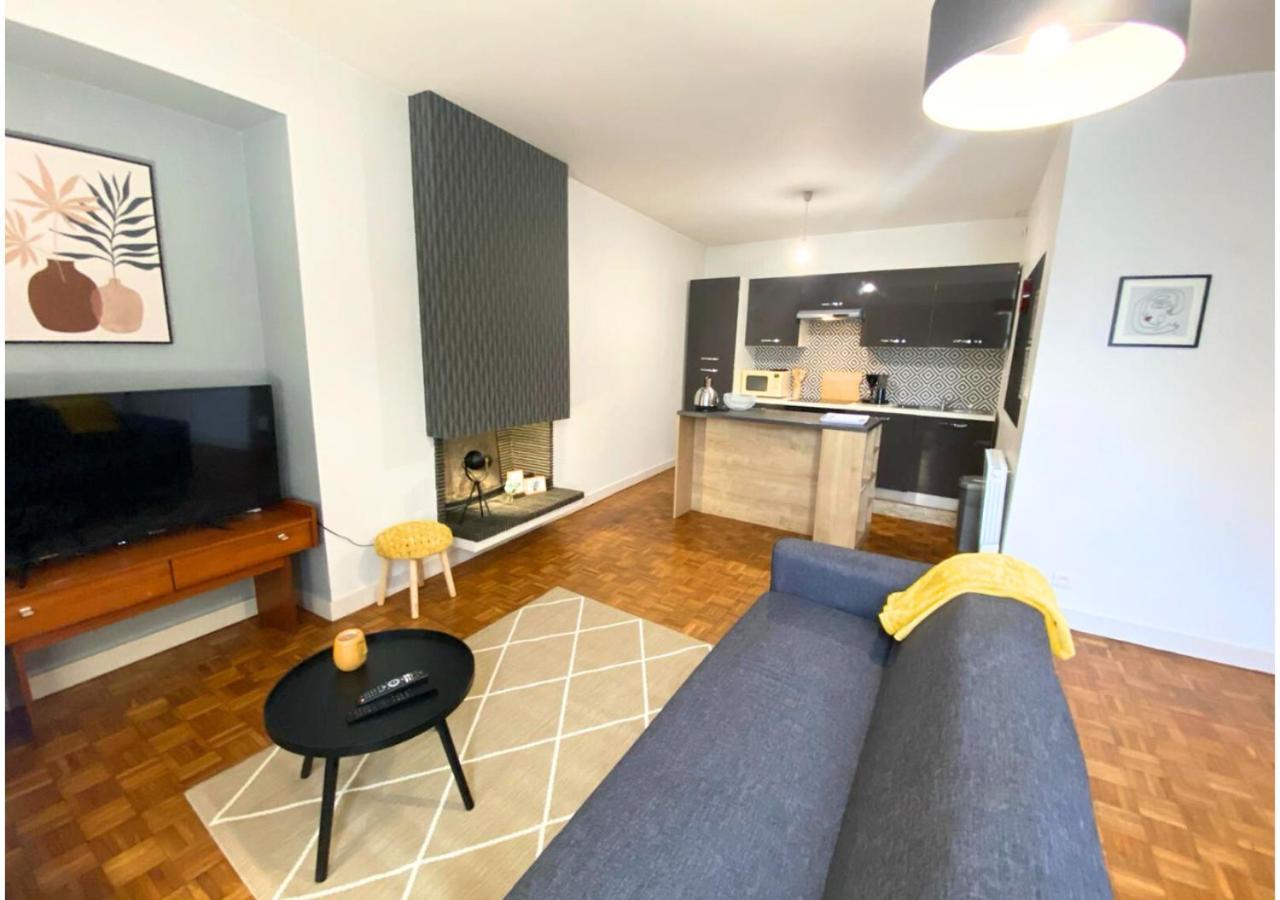 Le 107 - Poitiers - Chu - La Conciergerie. Apartment Exterior foto